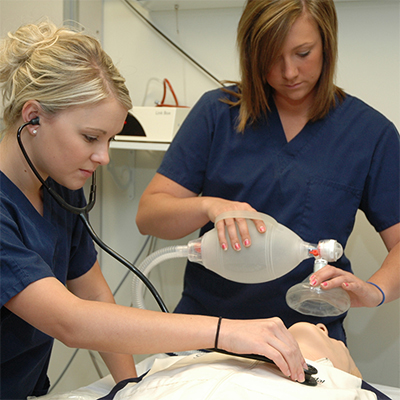 respiratory therapy students in clinical