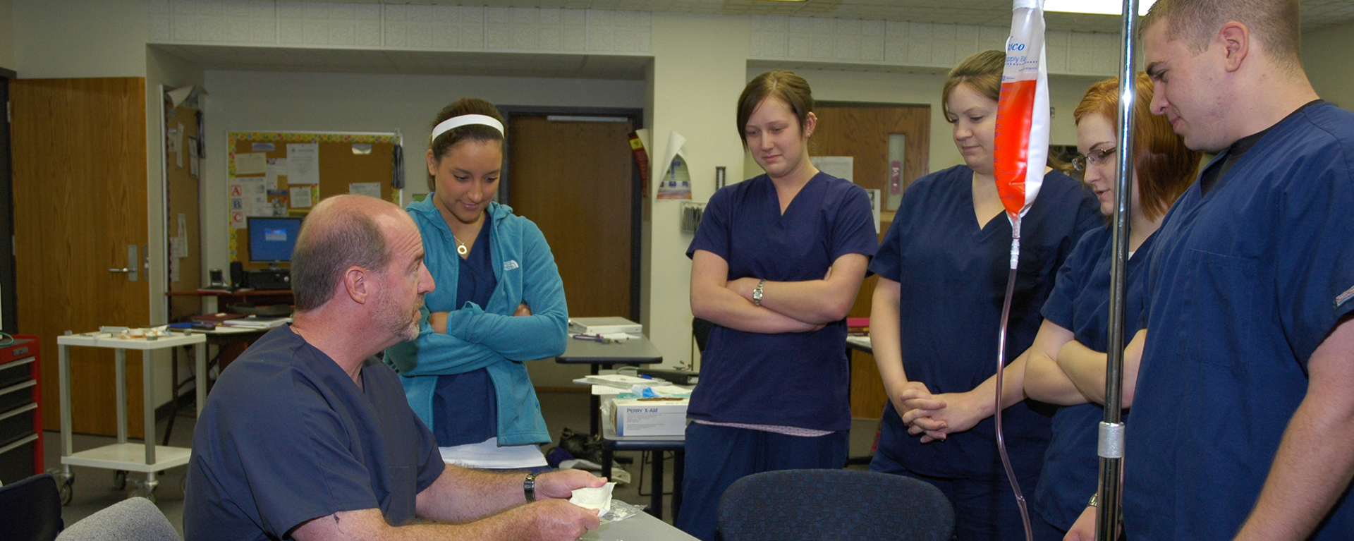 WU Students in Respiratory Therapy class