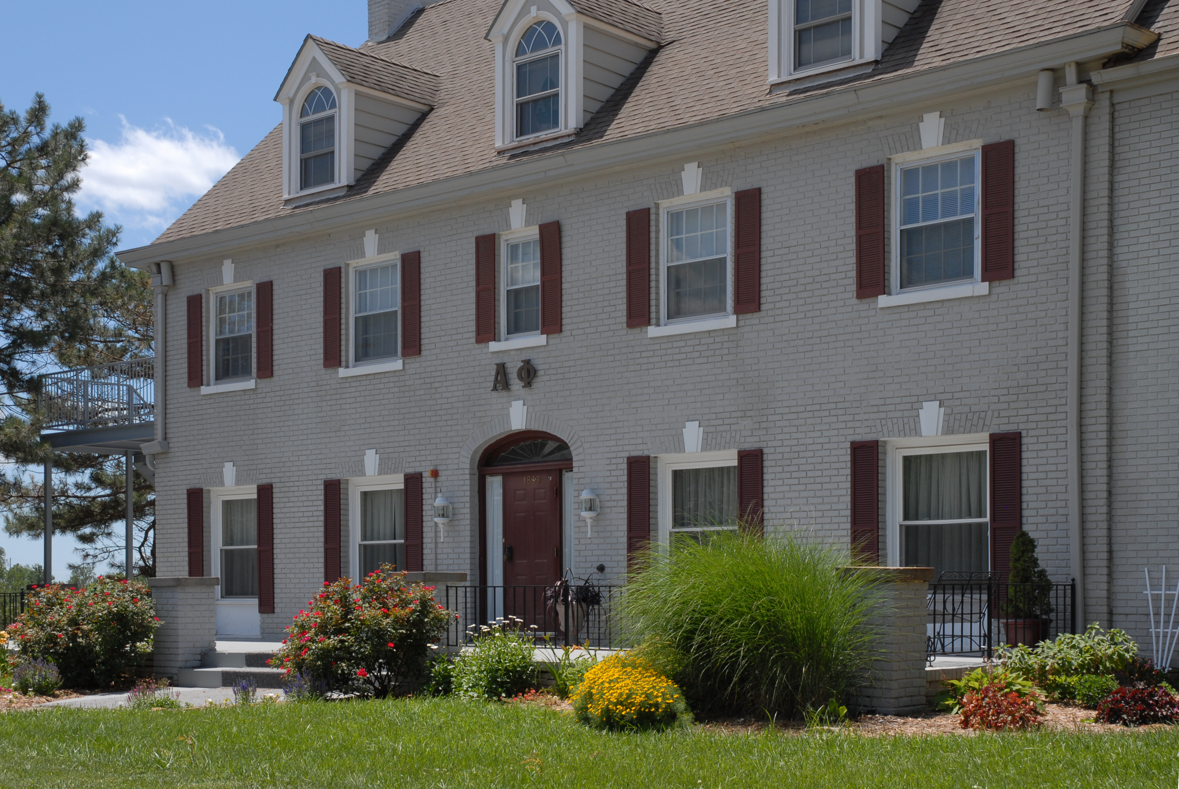 Alpha Phi Sorority House